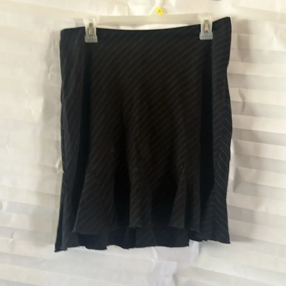 Charlotte Russe Black Pinstripe Skirt Juniors Size 11/12 – Rear Zip Career Style